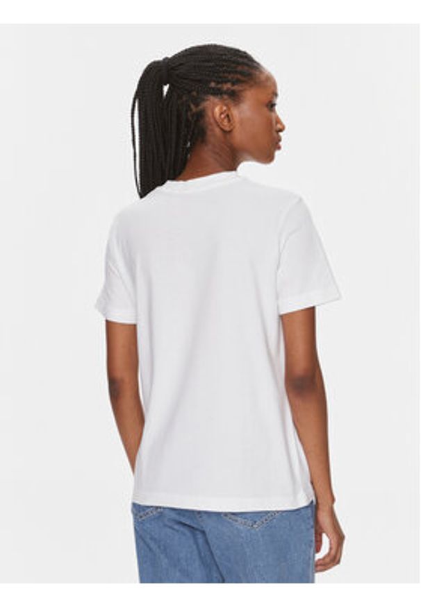 Calvin Klein Jeans T-Shirt J20J221065 Biały Regular Fit. Kolor: biały. Materiał: bawełna