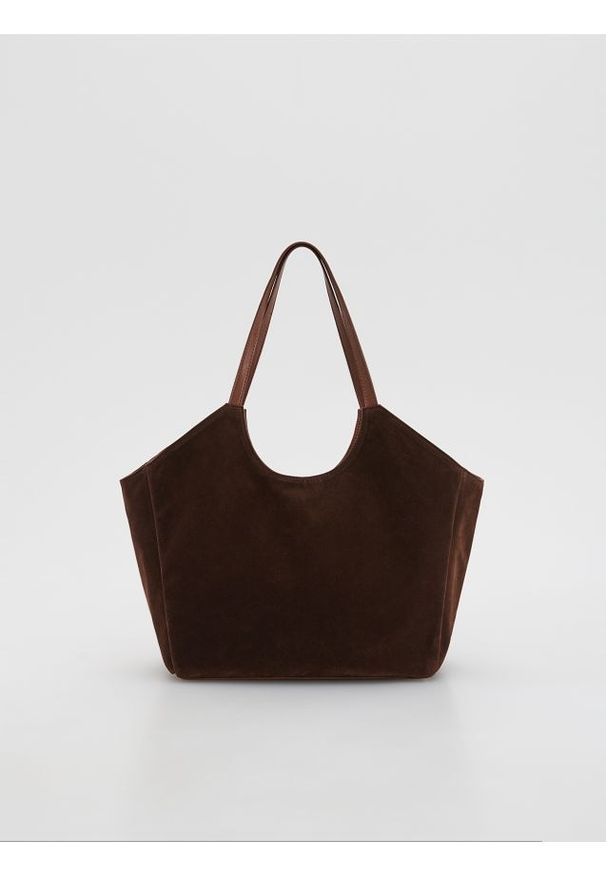 Reserved - Torebka shopper z imitacji zamszu - brązowy. Kolor: brązowy. Materiał: zamszowe