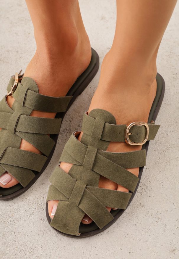 Born2be - Zielone Klapki z Paskami w Stylu Gladiatorek z Klamerką Lorianatea. Okazja: na co dzień. Kolor: zielony. Materiał: jeans. Sezon: lato. Styl: casual