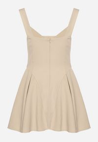 Born2be - Beżowa Rozkloszowana Sukienka z Gorsetową Górą i Dekoltem w Serce Frolami. Okazja: na co dzień. Typ kołnierza: dekolt gorset. Kolor: beżowy. Typ sukienki: gorsetowe. Styl: casual #6