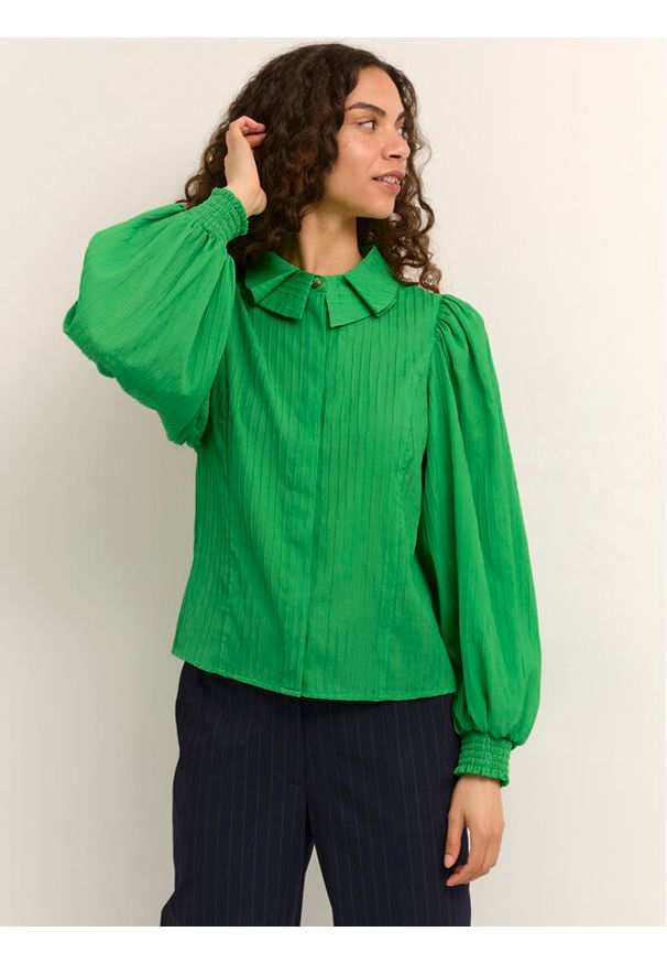 Karen by Simonsen Bluzka Bugsy 10104306 Zielony Feminine Fit. Kolor: zielony. Materiał: syntetyk, wiskoza
