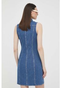 Lee sukienka jeansowa kolor granatowy mini dopasowana. Kolor: niebieski. Materiał: jeans. Typ sukienki: dopasowane. Długość: mini #5