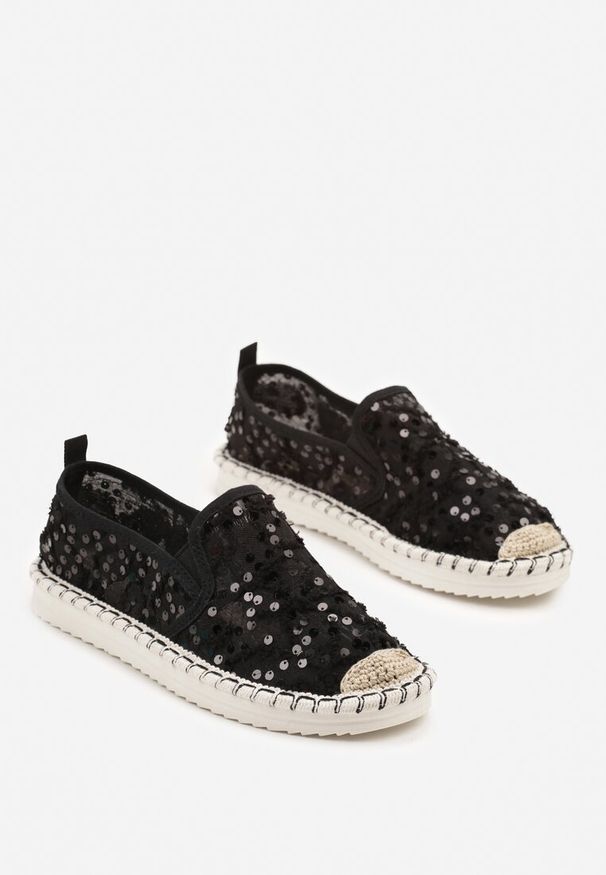 Born2be - Czarne Espadryle z Siateczki Zdobionej Cekinami Viviluria. Okazja: na co dzień. Kolor: czarny. Wzór: aplikacja. Sezon: lato. Styl: klasyczny, elegancki, casual