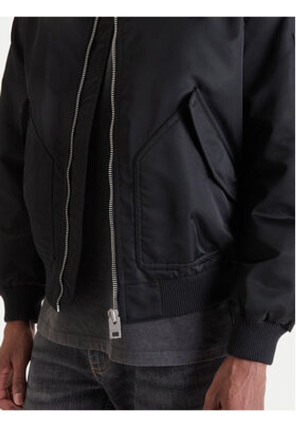 Hugo - HUGO Kurtka bomber Badam2611 50552650 Czarny Regular Fit. Kolor: czarny. Materiał: syntetyk