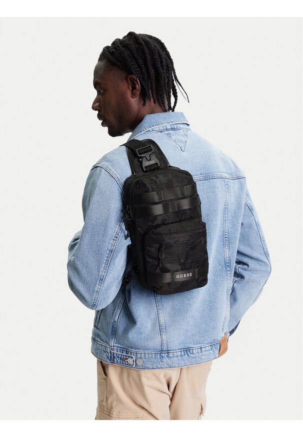 Guess Plecak HMASNC P5326 Czarny. Kolor: czarny. Materiał: materiał