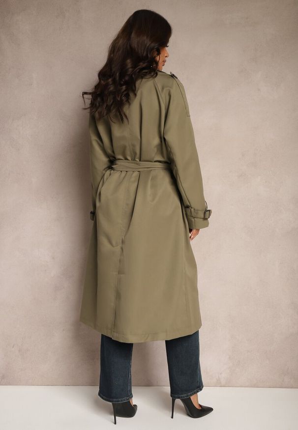 Renee - Zielony Oversizowy Płaszcz Trencz o Dwurzędowym Kroju z Paskiem Darinella. Okazja: na co dzień. Kolor: zielony. Materiał: jeans. Styl: elegancki, casual