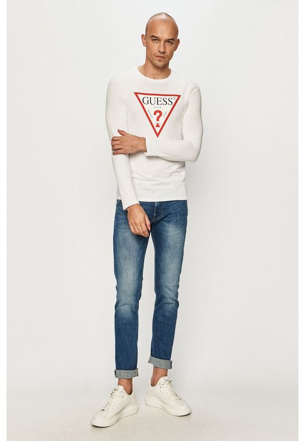 Guess - Longsleeve. Okazja: na co dzień. Kolor: biały. Długość rękawa: długi rękaw. Wzór: nadruk. Styl: casual