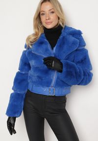 Born2be - Granatowa Futrzana Kurtka z Ozdobnym Paskiem Sirunis. Kolor: niebieski. Materiał: futro. Wzór: aplikacja #7