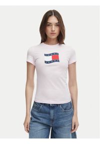 Tommy Jeans T-Shirt DW0DW22781 Różowy Regular Fit. Kolor: różowy. Materiał: bawełna #1