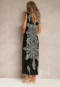 Renee - Czarna Długa Sukienka z Wzorem Boho Sznurkami na Ramionach i Gumką w Pasie Hideni. Kolor: czarny. Styl: boho. Długość: maxi