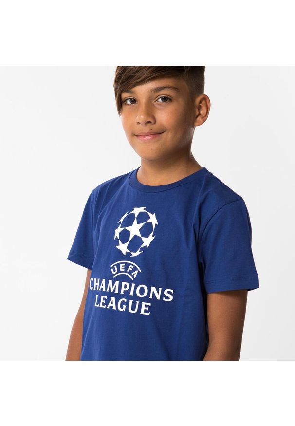 CHAMPIONS LEAGUE - koszulka dziecięca Champions League. Kolor: niebieski. Materiał: bawełna. Sport: piłka nożna