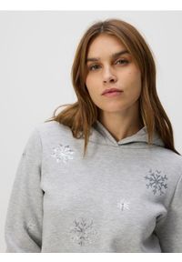 Reserved - Bluza ze świątecznym motywem - ciemnoszary. Kolor: szary. Materiał: bawełna, dzianina. Styl: wizytowy #1