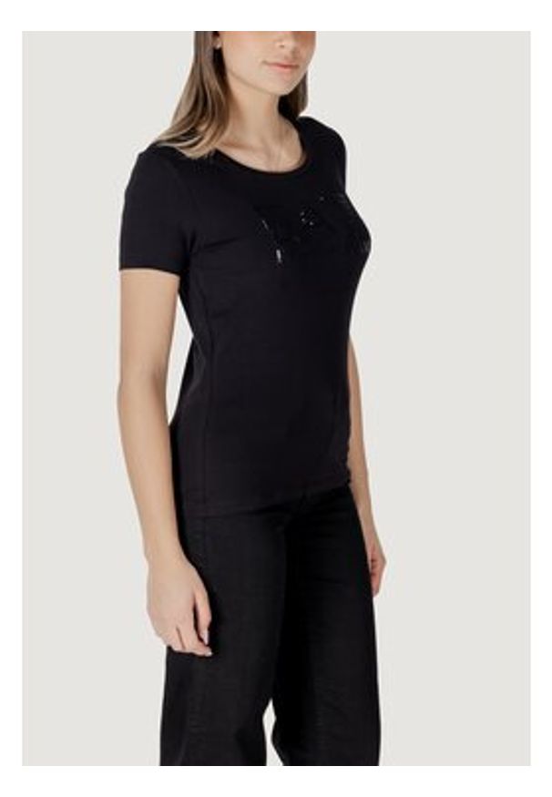 EA7 Emporio Armani T-Shirt 7W000094 AF10373 UC001 Czarny Slim Fit. Kolor: czarny. Materiał: bawełna