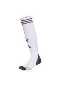 Adidas - Getry wyjazdowe Manchester United 25/26. Kolor: biały. Sport: piłka nożna
