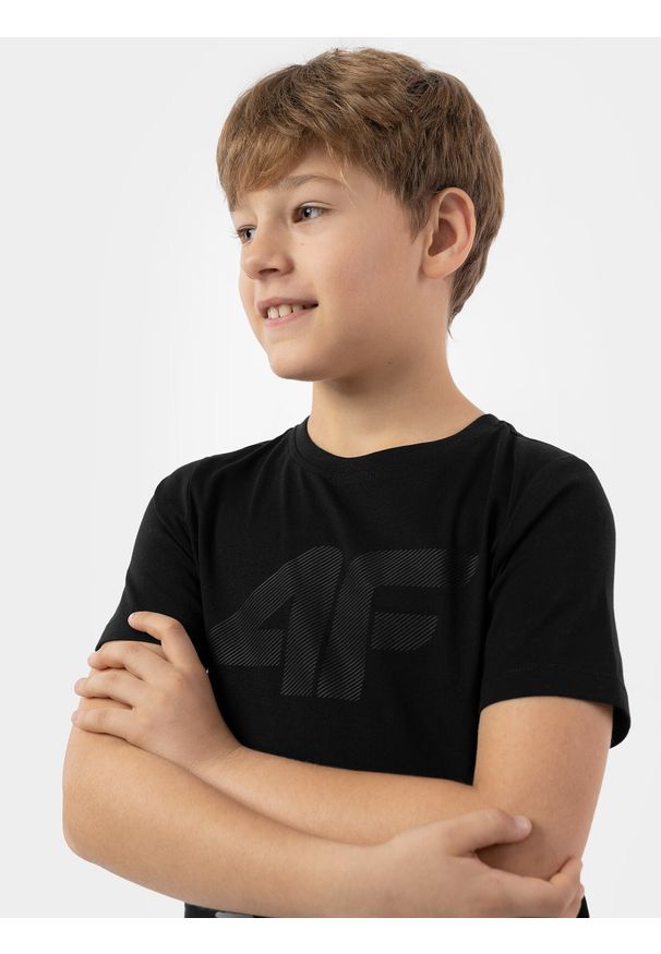 4f - 4F T-shirt z nadrukiem chłopięcy 140 (9-10 lat). Kolor: czarny. Materiał: bawełna. Wzór: nadruk. Sezon: lato