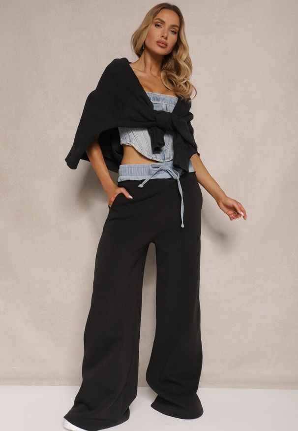 Renee - Czarno-Niebieskie Spodnie z Bawełną o Szerokim Kroju High Waist Ozdobione Sznurkami Annoriel. Okazja: na co dzień. Stan: podwyższony. Kolor: czarny. Materiał: bawełna. Długość: krótkie. Wzór: aplikacja. Styl: casual, elegancki