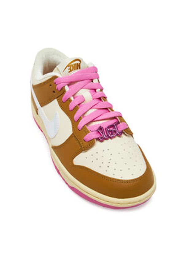 Nike Sneakersy Dunk Low Se FD8683 700 Żółty. Kolor: żółty. Materiał: skóra