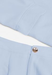 Born2be - Niebieski Elegancki Komplet Garniturowy z Wiskozy Spodnie i Kamizelka z Paskiem Amwyn. Kolor: niebieski. Materiał: wiskoza #3