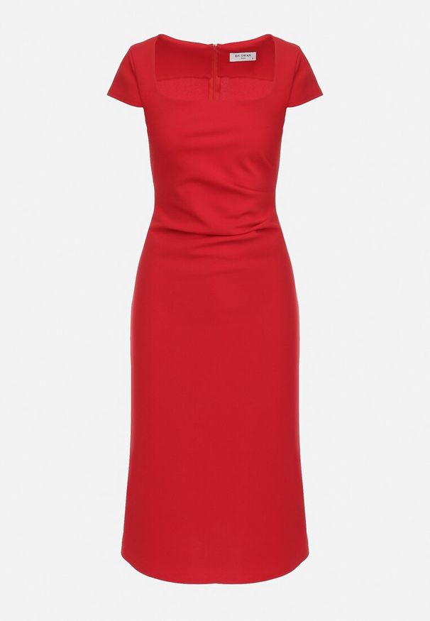 Born2be - Czerwona Sukienka Midi z Kwadratowym Dekoltem Revinane. Okazja: na co dzień. Typ kołnierza: dekolt kwadratowy. Kolor: czerwony. Styl: casual, elegancki. Długość: midi