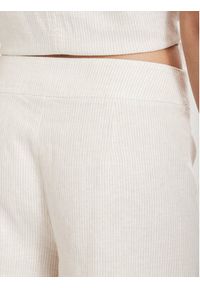 Tommy Jeans Spódnico-szorty DW0DW22267 Beżowy jasny Regular Fit. Kolor: beżowy. Materiał: wiskoza #2