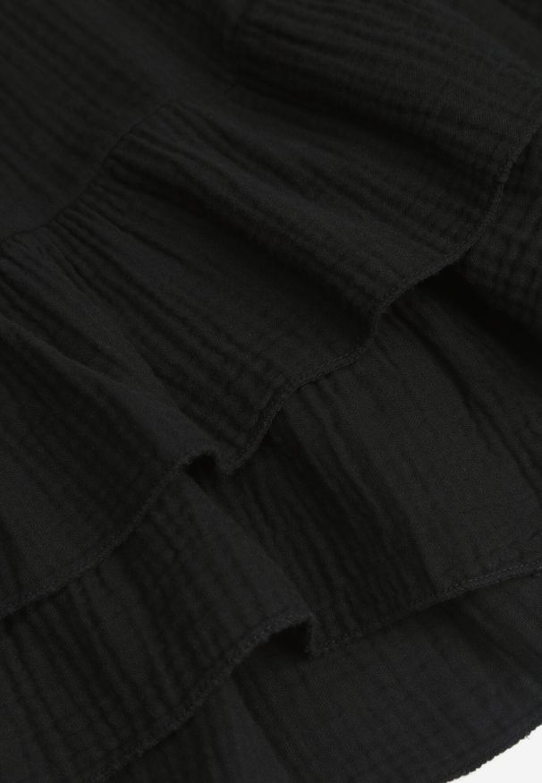 Born2be - Czarne Bawełniane Spódnico-Szorty z Falbankami Turena. Okazja: na co dzień. Kolor: czarny. Materiał: bawełna. Sezon: lato. Styl: elegancki, casual