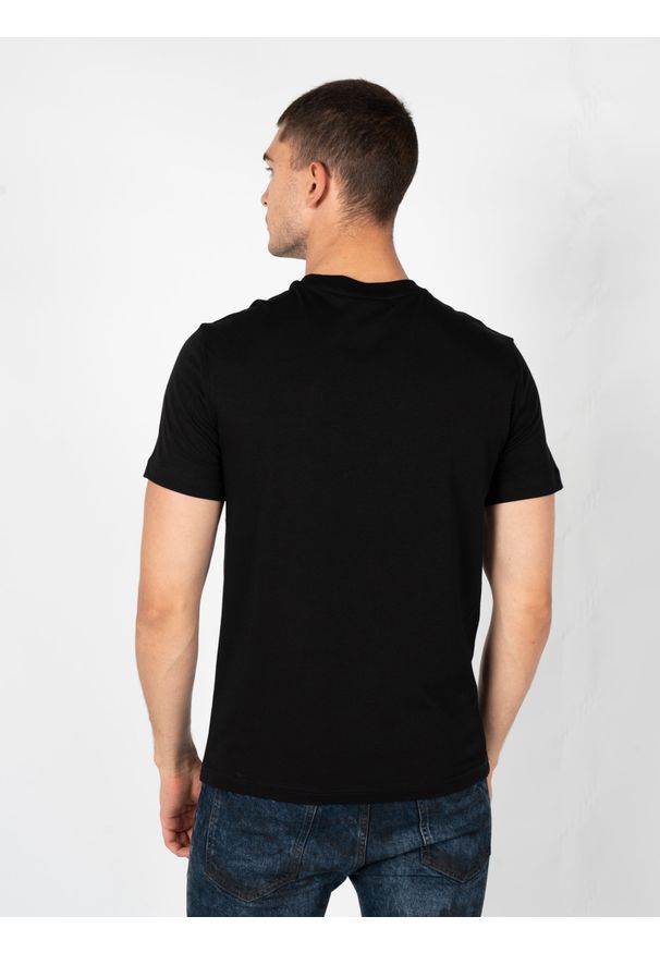 Les Hommes T-Shirt "Embrodery" | LBT1031700E | Mężczyzna | Czarny. Okazja: na co dzień. Kolor: czarny. Materiał: elastan, bawełna. Długość: długie. Styl: elegancki, casual, klasyczny