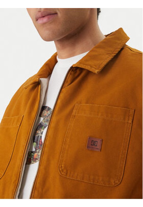 DC Shoes Bezrękawnik Keyless EDYJK03264 Brązowy Regular Fit. Kolor: brązowy. Materiał: bawełna. Długość rękawa: bez rękawów
