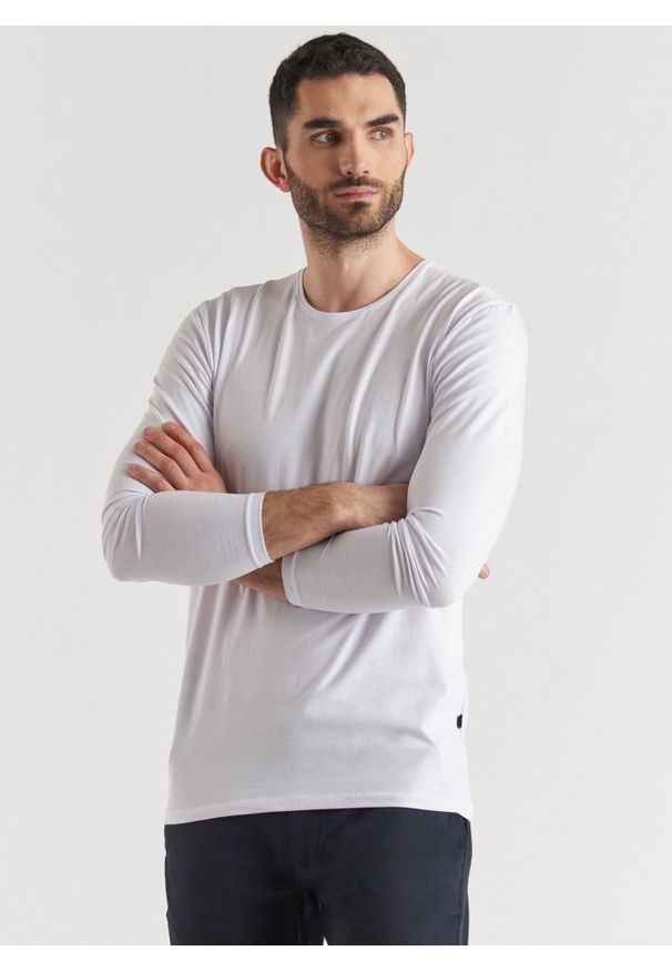 Pako Lorente - PAKO LORENTE – T-shirt męski DIEGO P000B-TL-006-B. Długość rękawa: długi rękaw. Długość: długie. Wzór: gładki. Styl: klasyczny