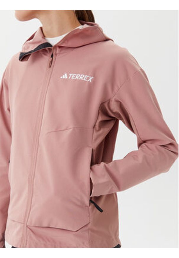 Adidas - adidas Kurtka softshell Terrex Multi JC6861 Różowy Regular Fit. Kolor: różowy. Materiał: syntetyk