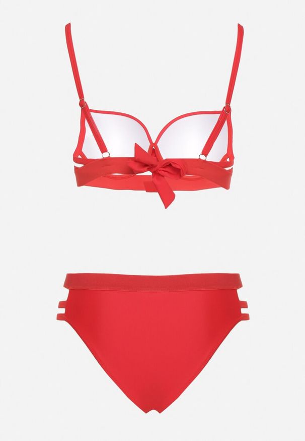 Born2be - Czerwone Bikini Biustonosz z Wiązaniem i Majtki Figi Zdobione Wycięciami Kinelena. Kolor: czerwony. Materiał: len. Wzór: aplikacja