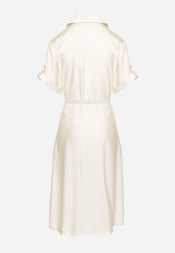 Born2be - Biała Wiskozowa Sukienka o Koszulowym Kroju z Paskiem Nelavyn. Okazja: na co dzień, do pracy. Kolor: biały. Materiał: wiskoza. Długość rękawa: krótki rękaw. Typ sukienki: koszulowe. Styl: casual, elegancki