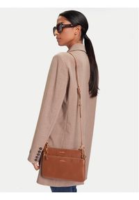 Coccinelle Torebka TIF Coccinelle Yvonne E5 TIF 55 01 01 Brązowy. Kolor: brązowy. Materiał: skórzane #1