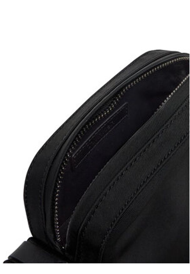 Calvin Klein Saszetka Ck Ease Reporter S K50K512886 Czarny. Kolor: czarny. Materiał: materiał