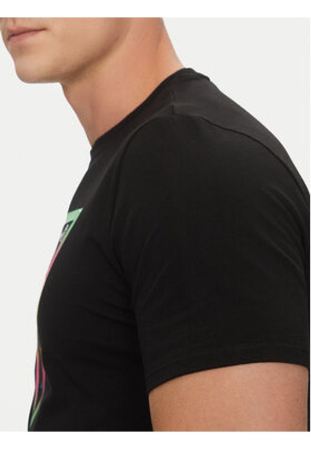 Guess T-Shirt F5GI00 J1314 Czarny Slim Fit. Kolor: czarny. Materiał: bawełna