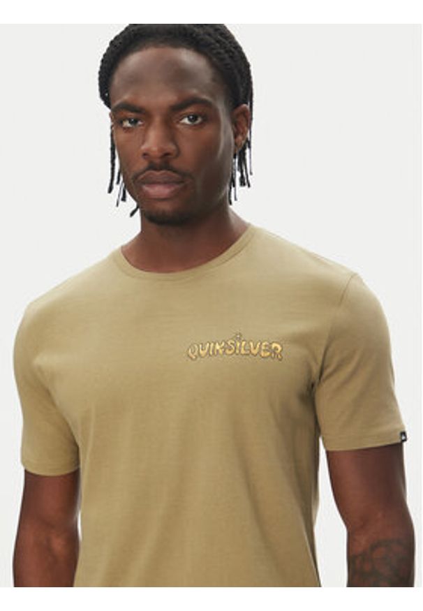Quiksilver T-Shirt Ev Disconnect Effects EQYZT08049 Khaki Regular Fit. Kolor: brązowy. Materiał: bawełna