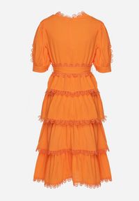 Born2be - Pomarańczowa Sukienka Thellis. Kolor: pomarańczowy. Materiał: materiał, tkanina, koronka. Długość rękawa: krótki rękaw. Wzór: gładki. Styl: elegancki. Długość: midi #3