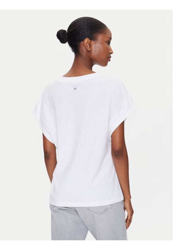 Pepe Jeans T-Shirt Lira PL505996 Biały Regular Fit. Kolor: biały. Materiał: bawełna