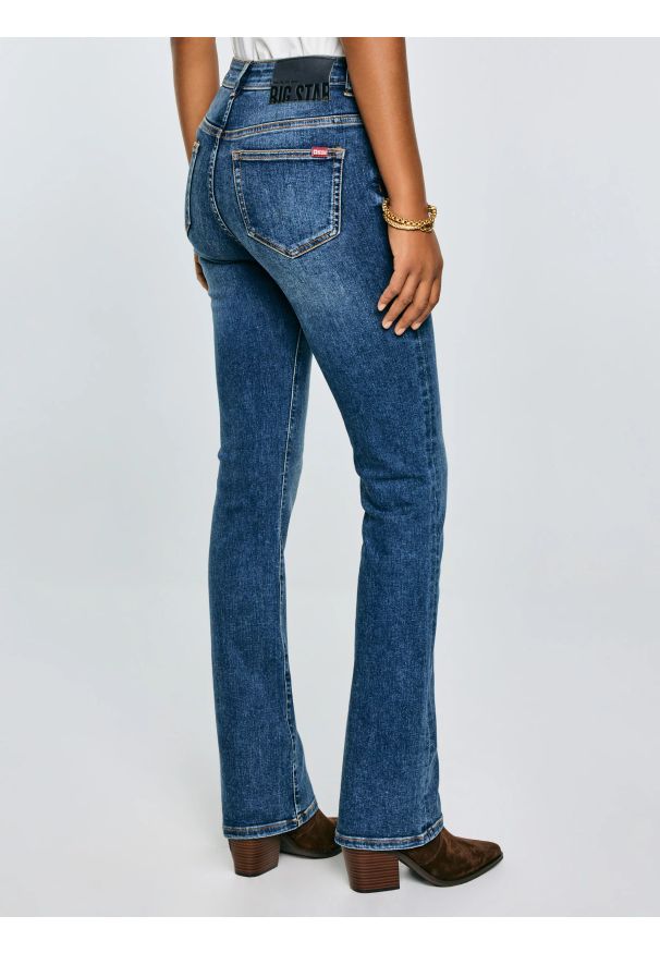 Big-Star - Jeansy damskie granatowe Adela Bootcut 536. Okazja: na co dzień. Stan: podwyższony. Kolor: niebieski. Styl: retro, casual, klasyczny