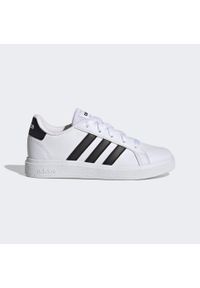 Buty do chodzenia dla dzieci Adidas Grand Court Lifestyle Tennis Lace-Up. Kolor: biały, wielokolorowy, czarny. Materiał: materiał, syntetyk. Sport: turystyka piesza