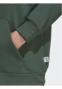 Adidas - adidas Bluza Future Icons Embroidered HM7876 Zielony Regular Fit. Kolor: zielony. Materiał: bawełna #6