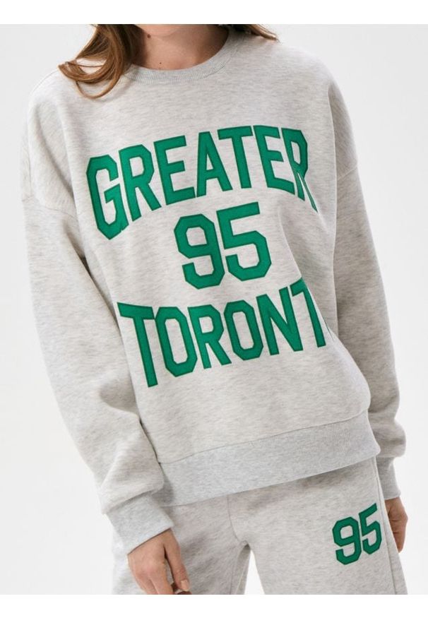 Sinsay - Bluza z napisem - Inny. Wzór: napisy