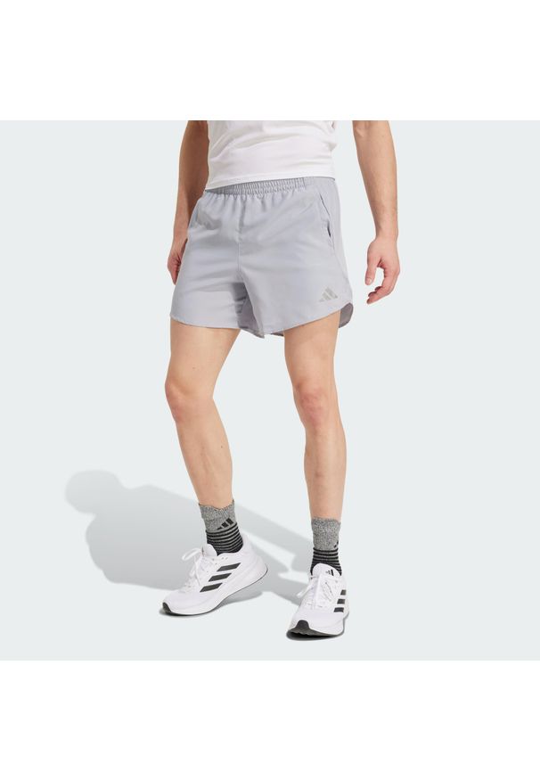 Adidas - Szorty Run It. Kolor: szary. Materiał: materiał. Sport: bieganie