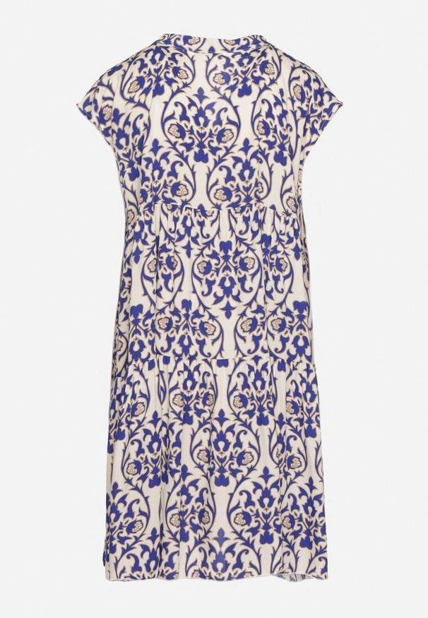 Born2be - Niebieska Bawełniane Sukienka o Rozkloszowanym Kroju Ozdobiona Falbanką Linola. Okazja: na co dzień. Kolor: niebieski. Materiał: bawełna. Wzór: aplikacja. Sezon: lato. Styl: casual, elegancki