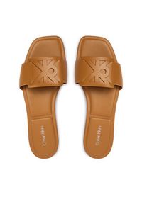 Calvin Klein Klapki Square Flat Sandal Emblem HW0HW03128 Brązowy. Kolor: brązowy. Materiał: skóra #5