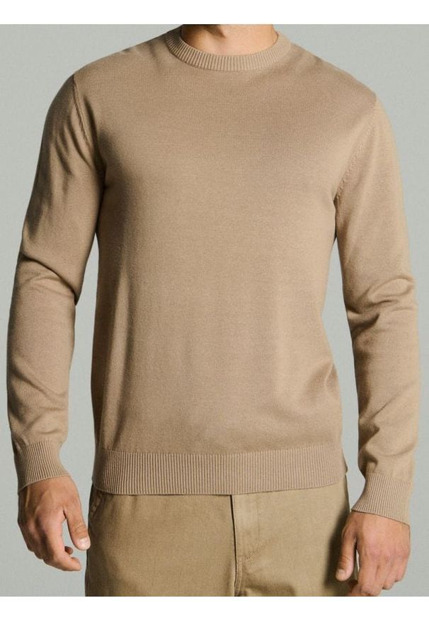 Sinsay - Sweter z długim rękawem - beżowy. Kolor: beżowy. Długość rękawa: długi rękaw. Długość: długie