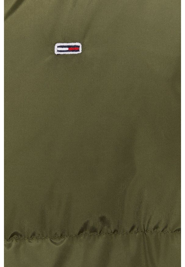 Tommy Jeans Kurtka puchowa damska kolor zielony zimowa. Okazja: na co dzień. Kolor: zielony. Materiał: puch. Sezon: zima. Styl: casual