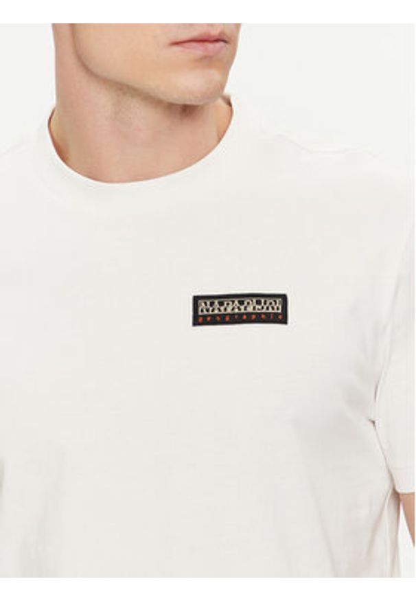 Napapijri T-Shirt Iaato NP0A4HFZ Écru Regular Fit. Materiał: bawełna