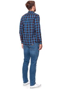 Wrangler - KOSZULA WRANGLER LS 1PKT BUTTON DOWN GLOW ORANGE W5874NQ48 112129573. Typ kołnierza: button down. Materiał: materiał #3