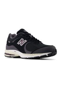 Buty unisex New Balance M2002RXT – czarne. Kolor: czarny. Materiał: guma, skóra. Szerokość cholewki: normalna. Technologia: Gore-Tex #4