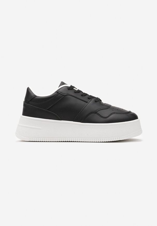 Renee - Czarne Sneakersy z Cholewką przed Kostkę na Platformie Liciana. Okazja: na co dzień. Wysokość cholewki: przed kostkę. Nosek buta: okrągły. Zapięcie: sznurówki. Kolor: czarny. Materiał: jeans, skóra. Szerokość cholewki: normalna. Obcas: na platformie